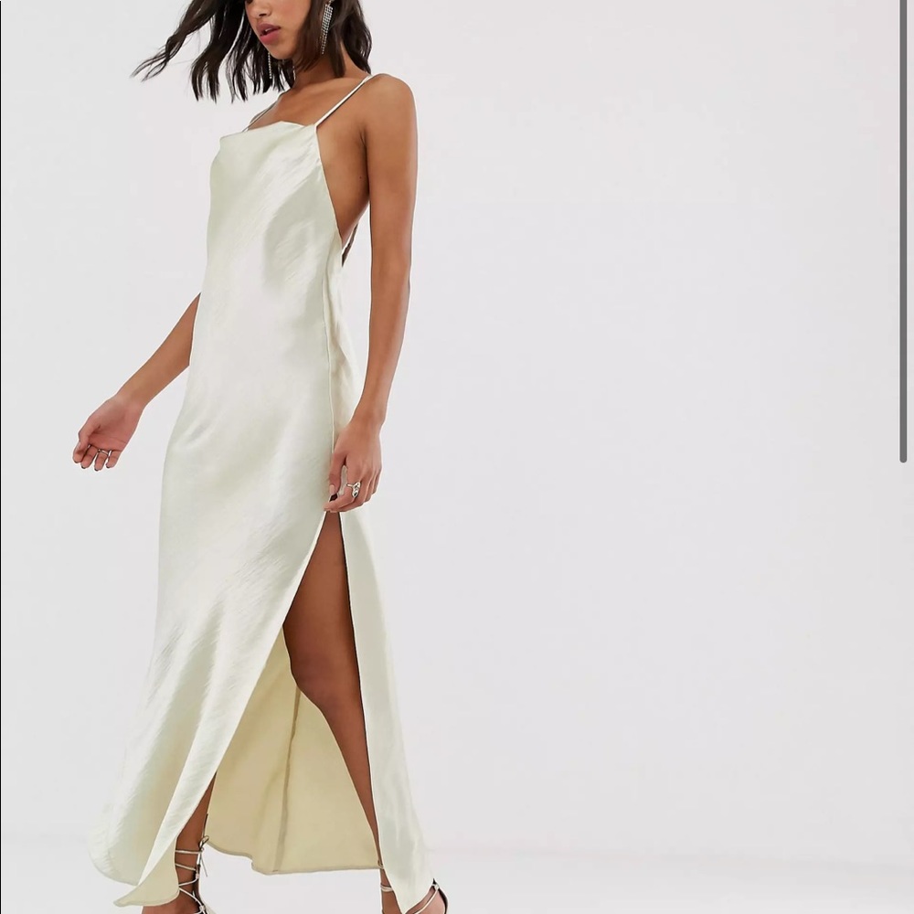 ASOS maxi in high shine satin - Picture 2 of 11